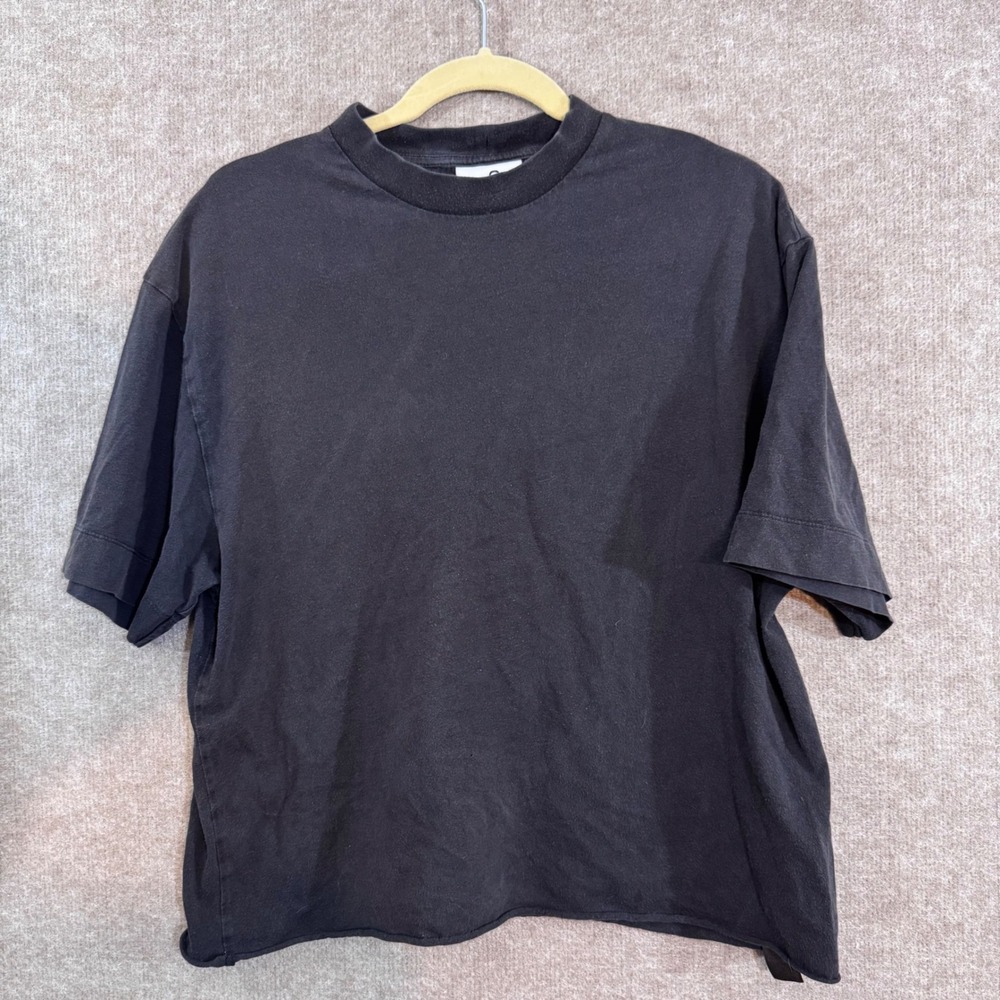 Collusion T-Shirt Womens Size M Black Cropped Raw Hem Boxy Streetwear